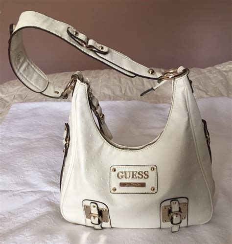 bolsas guess los angeles|guess purses sale.